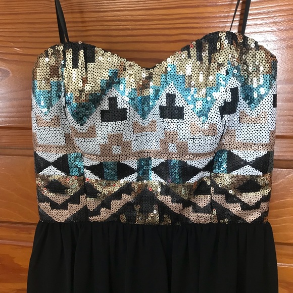 Strapless sequin Aztec design dress - Picture 1 of 2